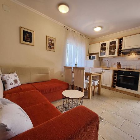 Holiday Home Duje Малі Із Екстер'єр фото